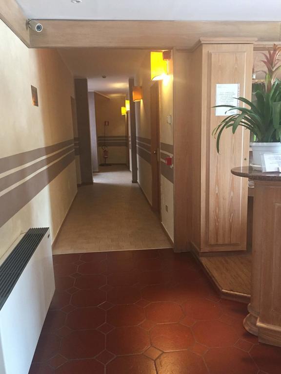 Hotel Ascot Binasco Exterior foto